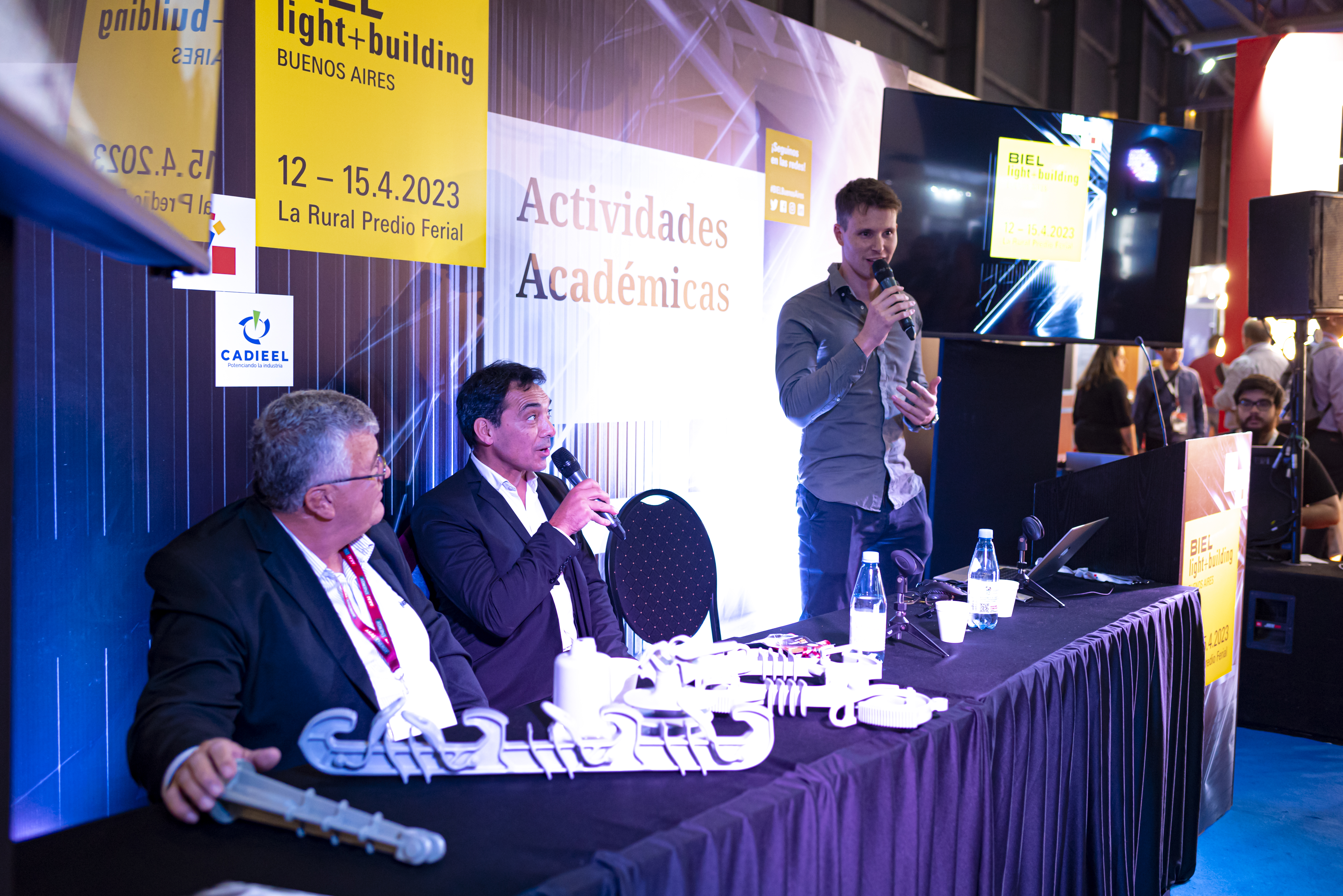 BIEL light + building BA - conferencia de los expositores